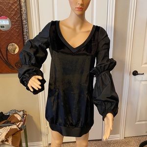 BeBe Bubble Pirate Sleeve Dress - Rayon & Silk